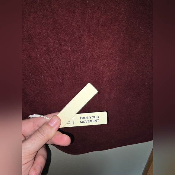 OGL Mid Thermal Thermal Brushed Mock Neck Crop Top - Picture 2 of 13